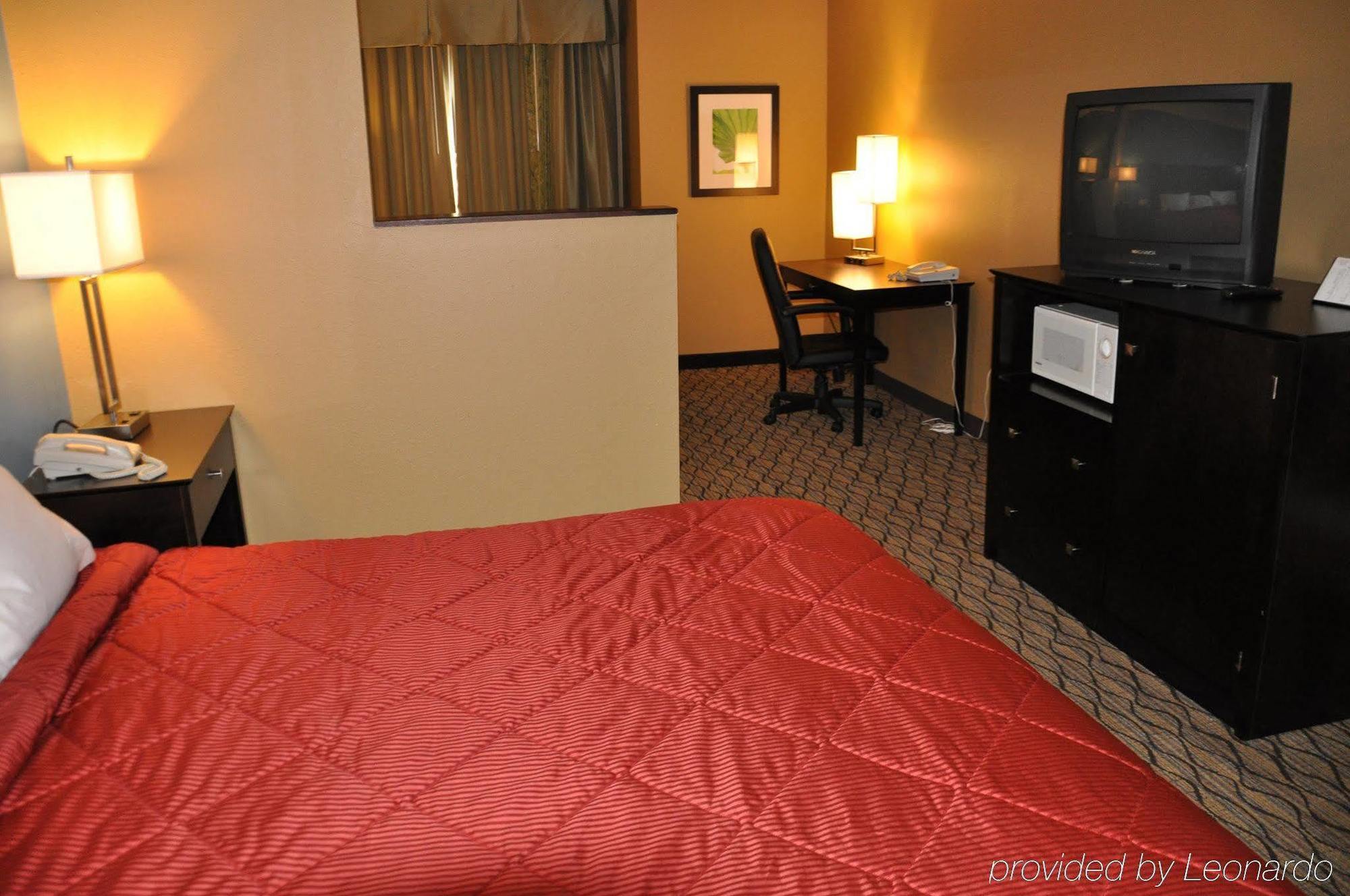 Comfort Inn & Suites Crystal Inn Sportsplex Gulfport Habitación foto